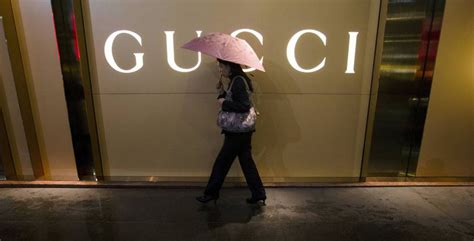 no one in fashion magazines tells gucci fiscal evasion